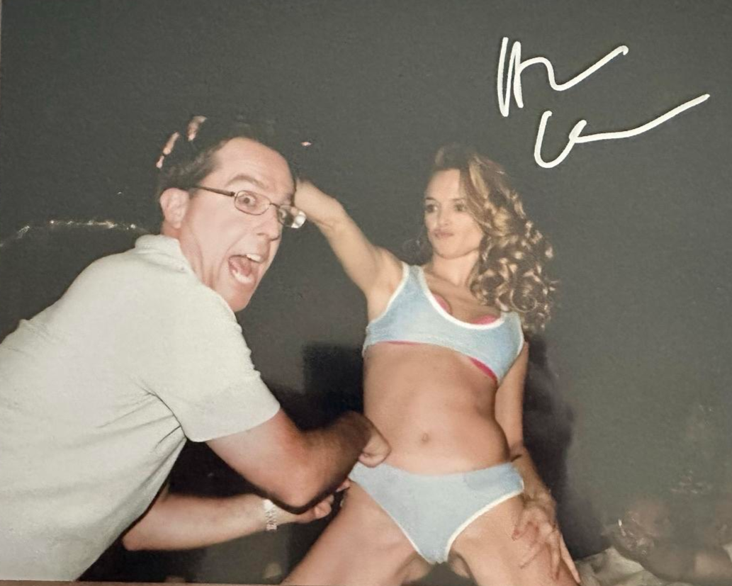 Heather Graham Signed 8x10 Photo (The Hangover) - Beckett COA #03